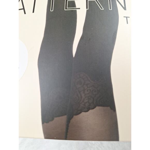 Forever 21 Women's Garter Black Patterned Tights Fall S/M & M/L - Picture 2 of 10